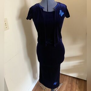 No Boundaries Elegant Blue Velvet 2 Piece Set with Butterfly Detail Youth 7/8